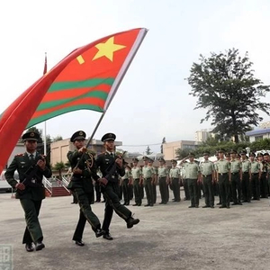 武警部隊軍旗，榮耀的象征與力量的體現(xiàn)，武警部隊軍旗，榮耀與力量的象征