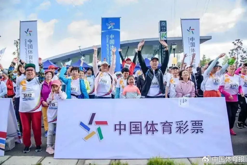新澳門一碼一肖一特一中鳳凰體育彩票——探索彩票背后的秘密，新澳門彩票背后的秘密，一碼一肖一特一中與鳳凰體育彩票解析
