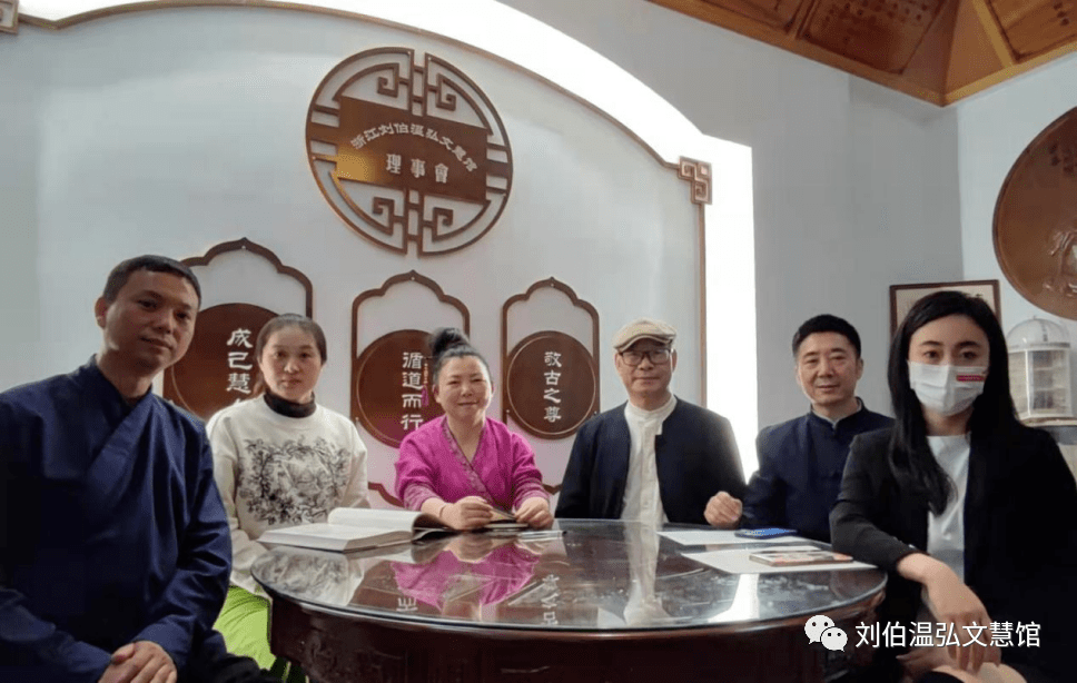 揭秘劉伯溫期期準(zhǔn)先選一肖的神秘技巧，劉伯溫期期精準(zhǔn)預(yù)測(cè)，揭秘生肖選擇的神秘技巧