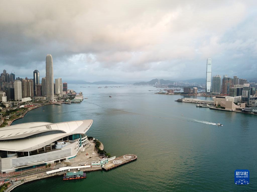 香港期期準(zhǔn)正版資料，探索與解析，香港期期準(zhǔn)正版資料深度解析與探索