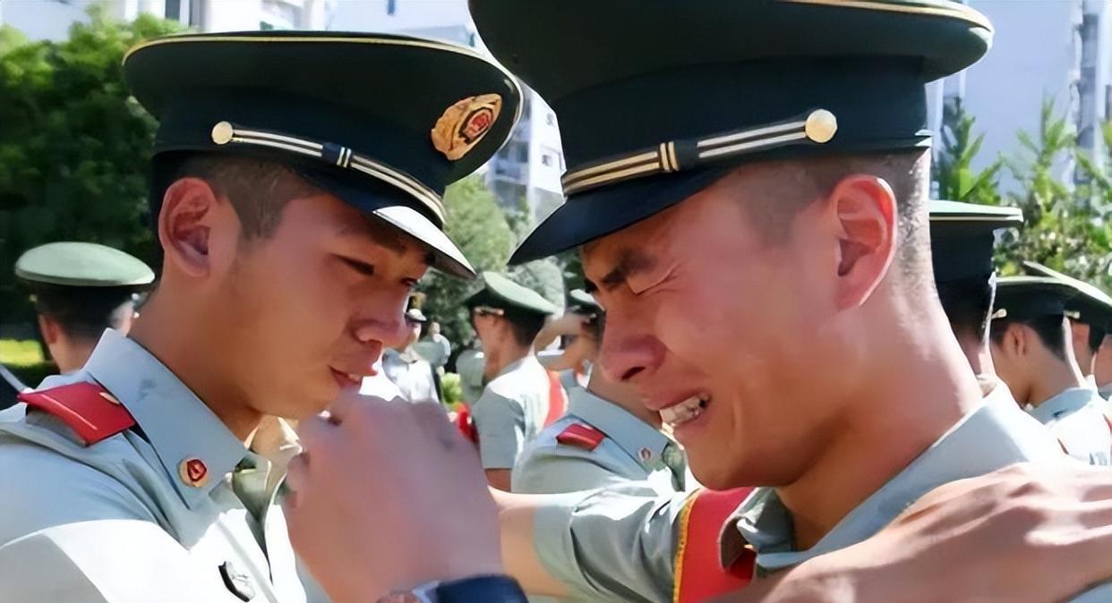 當(dāng)兵報(bào)名2023年上半年，啟程軍旅，實(shí)現(xiàn)英雄夢(mèng)想，2023年上半年報(bào)名參軍，開啟軍旅之旅，實(shí)現(xiàn)英雄夢(mèng)想