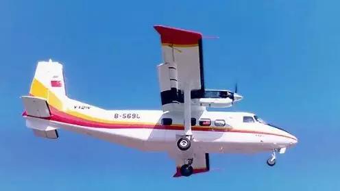 運(yùn)-12飛機(jī)價(jià)格及其相關(guān)因素探討，運(yùn)-12飛機(jī)價(jià)格解析，影響因素深度探討