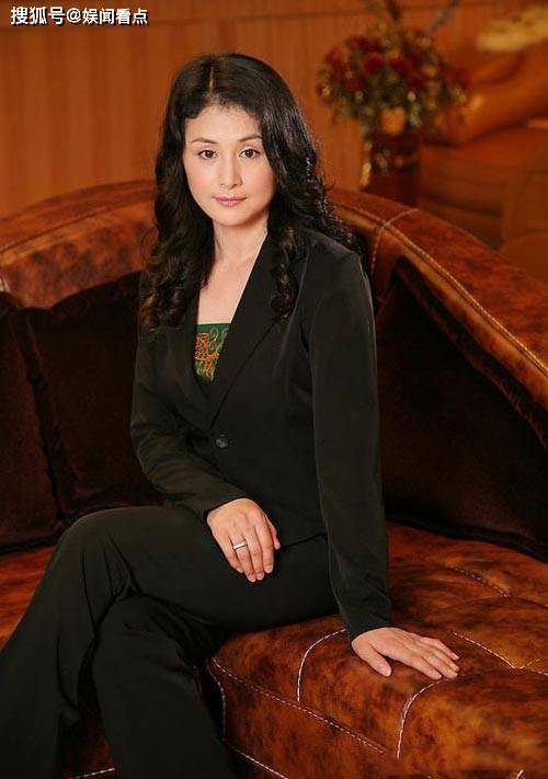 于月仙個(gè)人資料簡介及，一位才華橫溢的演員的人生軌跡，于月仙，才華橫溢的演員人生軌跡揭秘