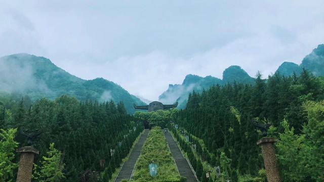 湖北神農(nóng)架旅游景點(diǎn)介紹——探秘自然之美的絕佳去處，湖北神農(nóng)架探秘自然之美，絕佳旅游景點(diǎn)介紹
