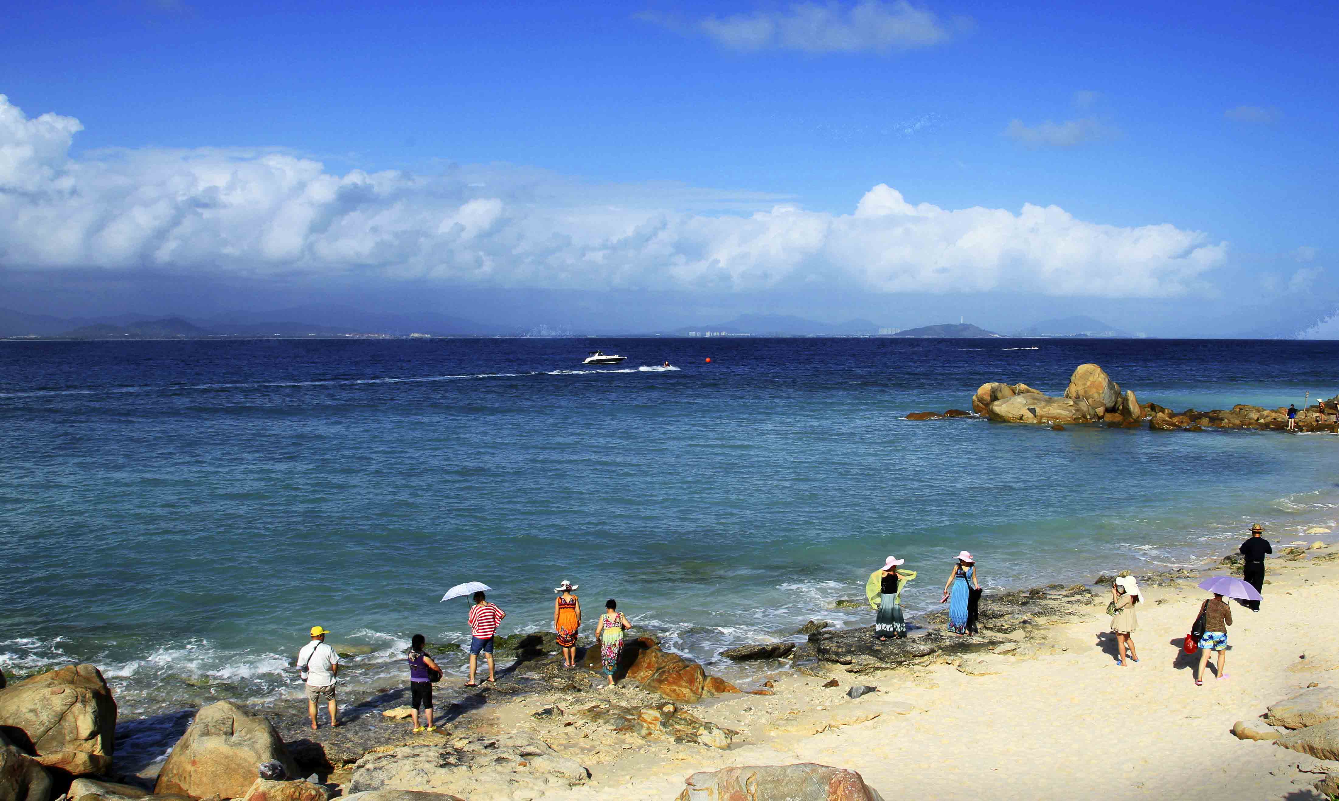 三亞海景圖片真實(shí)，探索美麗的海濱風(fēng)光，三亞海景真實(shí)探索，醉美海濱風(fēng)光的魅力之旅