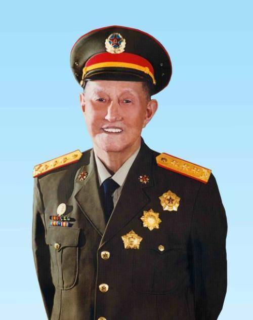 現(xiàn)任中國人民解放軍總參謀長是誰，深度解析我軍領導核心的新成員，中國人民解放軍總參謀長深度解析，新領導核心成員揭秘