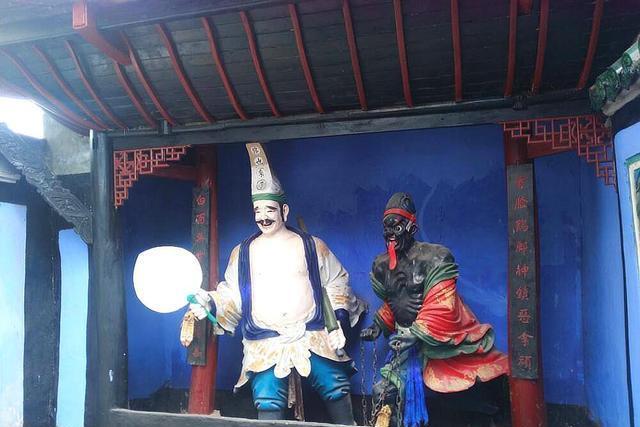 豐都鬼城最恐怖的地方，探尋神秘莫測的靈異勝地，豐都鬼城最神秘莫測的靈異勝地探險之旅揭秘恐怖之處
