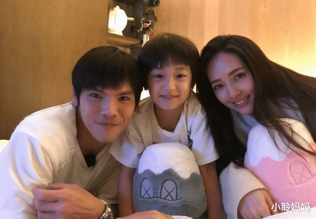 郭碧婷三胎官宣，幸福家庭的喜悅與期待，郭碧婷三胎官宣，家庭迎來新喜悅與期待