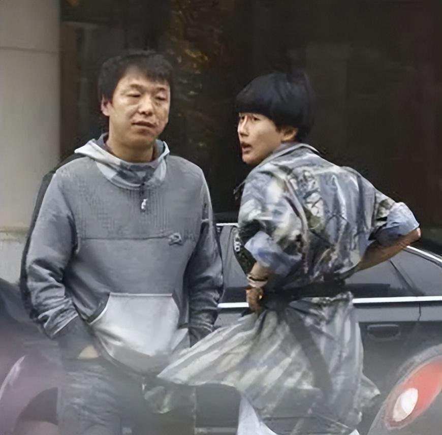 黃渤老婆的個人資料，揭秘背后的神秘面紗，黃渤老婆神秘面紗揭秘，個人資料顯示其非凡魅力