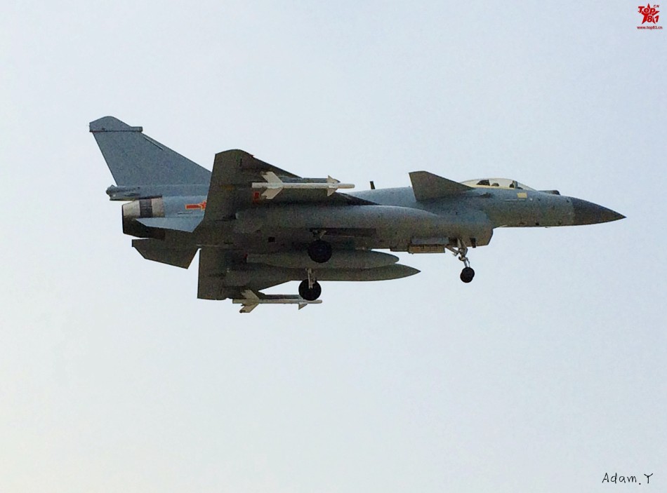 殲10戰(zhàn)斗機的詳細(xì)介紹，殲10戰(zhàn)斗機深度解析