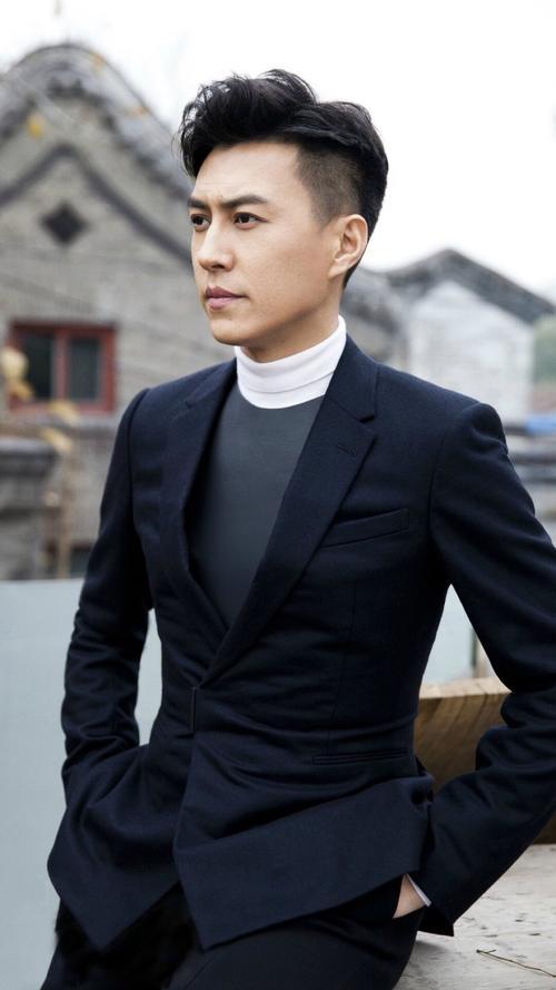 電視劇男明星照片大全——魅力一覽無(wú)遺，電視劇男明星魅力照片集錦——全方位展現(xiàn)風(fēng)采