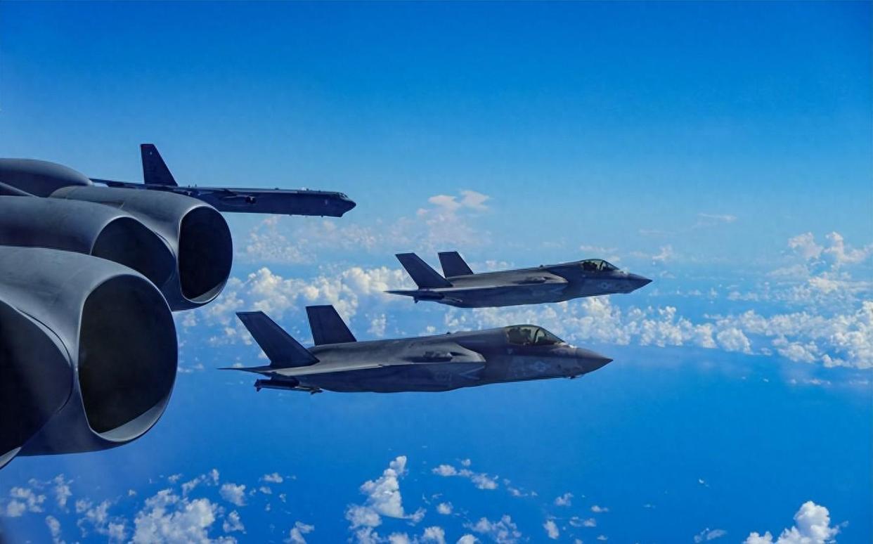 軍事熱點(diǎn)新聞，全球軍事動(dòng)態(tài)深度解析，全球軍事動(dòng)態(tài)深度解析，軍事熱點(diǎn)新聞一覽