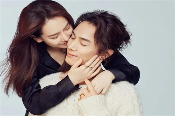 李承鉉第一任妻子，探索背后的故事與真相，李承鉉第一任妻子的故事與真相探索