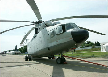 米-26重型直升機(jī)，空中巨無霸的卓越性能與特點(diǎn)，米-26重型直升機(jī)，空中巨無霸的非凡性能與特點(diǎn)解析