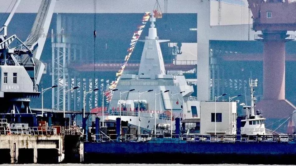 第9、10艘055大驅(qū)確認(rèn)開工，揭示中國海軍現(xiàn)代化建設(shè)的里程碑意義，中國海軍現(xiàn)代化里程碑，第9、10艘055大驅(qū)確認(rèn)開工揭示新篇章