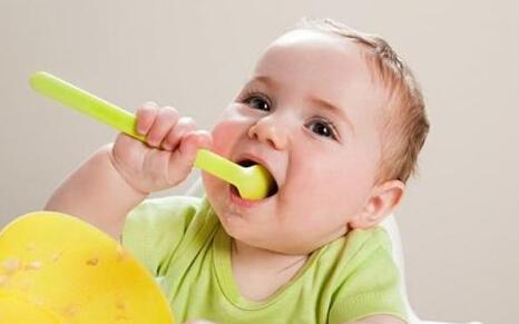 家庭常備小兒感冒藥清單大全——新手爸媽的必備指南，家庭必備小兒感冒藥清單，新手爸媽指南