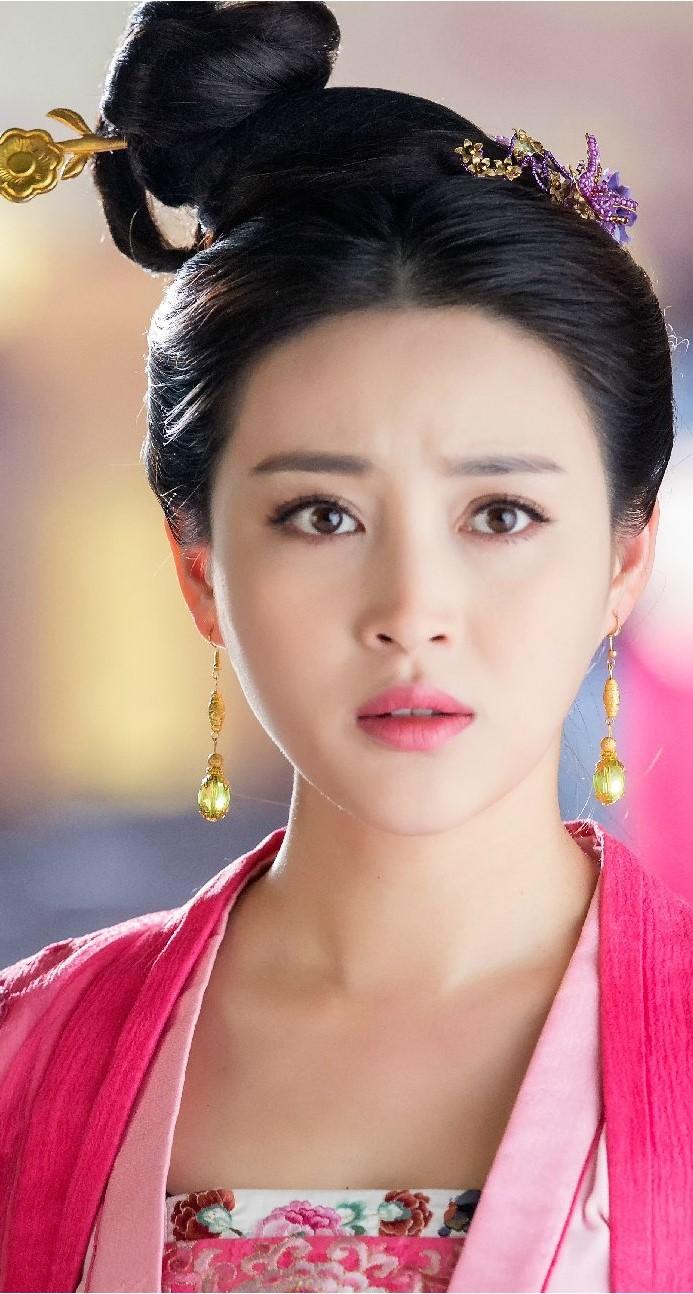 蔣勤勤個人資料簡介圖片，蔣勤勤個人資料簡介及圖片