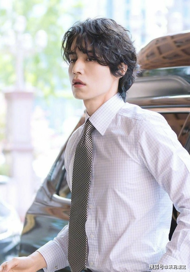 李東旭個人資料，深度解析，李東旭個人資料深度解析，揭秘他的故事與成就