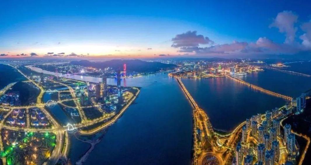 澳門精準正版掛牌圖，探索未來的機遇與挑戰(zhàn)（SEO優(yōu)化文章），澳門精準正版掛牌圖，未來機遇與挑戰(zhàn)的探索（SEO優(yōu)化文章詳解）