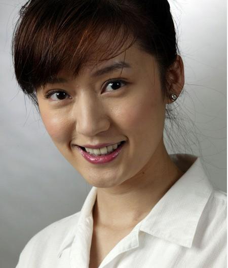 揭秘演員李乃文的神秘妻子——黃曼的個(gè)人資料與照片，演員李乃文神秘妻子黃曼曝光，揭秘個(gè)人資料和照片