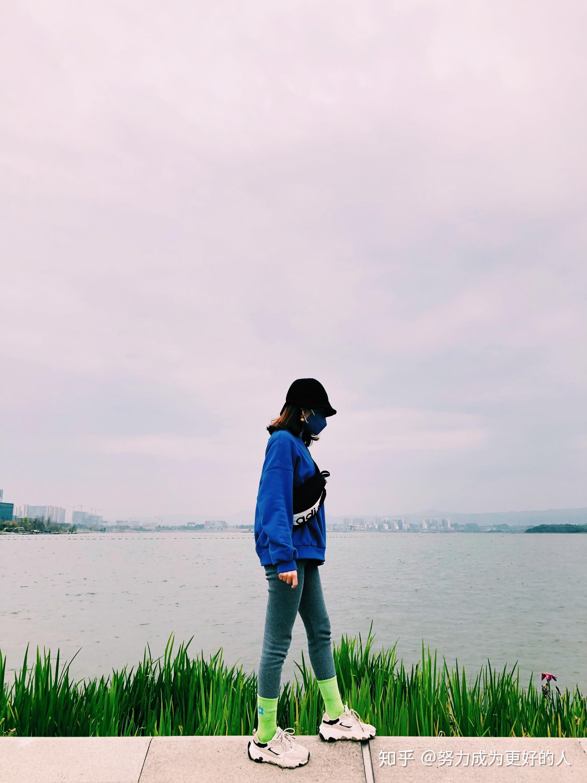 女生身高155cm算矮嗎？——一個(gè)值得探討的話題，女生身高155cm是否算矮，深度探討的話題