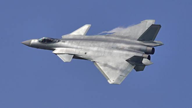 殲35與殲20，兩款先進(jìn)戰(zhàn)機(jī)的區(qū)別，殲35與殲20，兩款先進(jìn)戰(zhàn)機(jī)對(duì)比解析