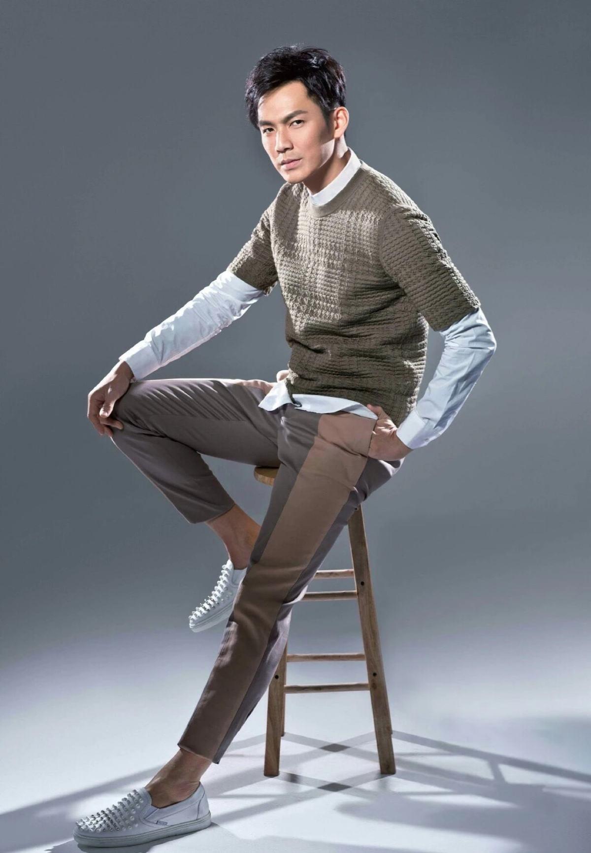 鐘漢良個(gè)人資料簡(jiǎn)介，璀璨演藝之路的閃耀之星，鐘漢良，演藝之路的閃耀之星個(gè)人資料簡(jiǎn)介