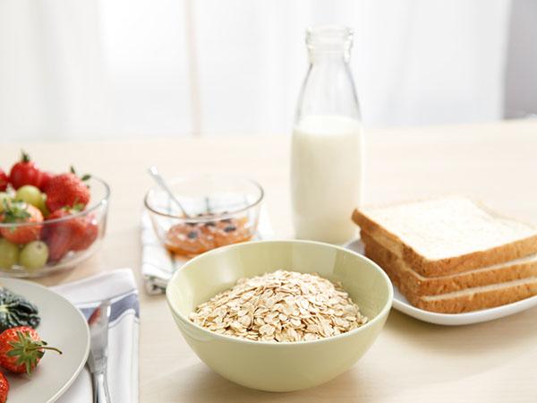 燕麥片的正確吃法，營(yíng)養(yǎng)最大化，健康享受每一天，燕麥片營(yíng)養(yǎng)最大化吃法指南，健康享受每一天的美味與營(yíng)養(yǎng)！