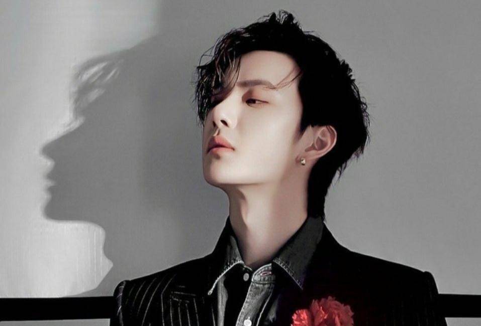 香港賭神王中王一肖，傳奇人生與神秘魅力，香港賭神王中王一肖，傳奇人生與神秘魅力的揭秘