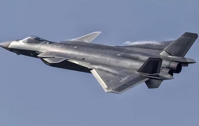 中國(guó)最新戰(zhàn)機(jī)殲-40，技術(shù)突破與未來(lái)展望，中國(guó)殲-40最新戰(zhàn)機(jī)，技術(shù)突破與未來(lái)展望