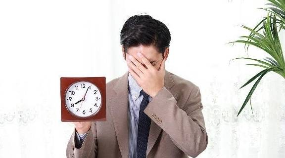 男人多久算正常時間——探究男性性行為持續(xù)時間之謎，男性性行為持續(xù)時間之謎，正常時間范圍探究