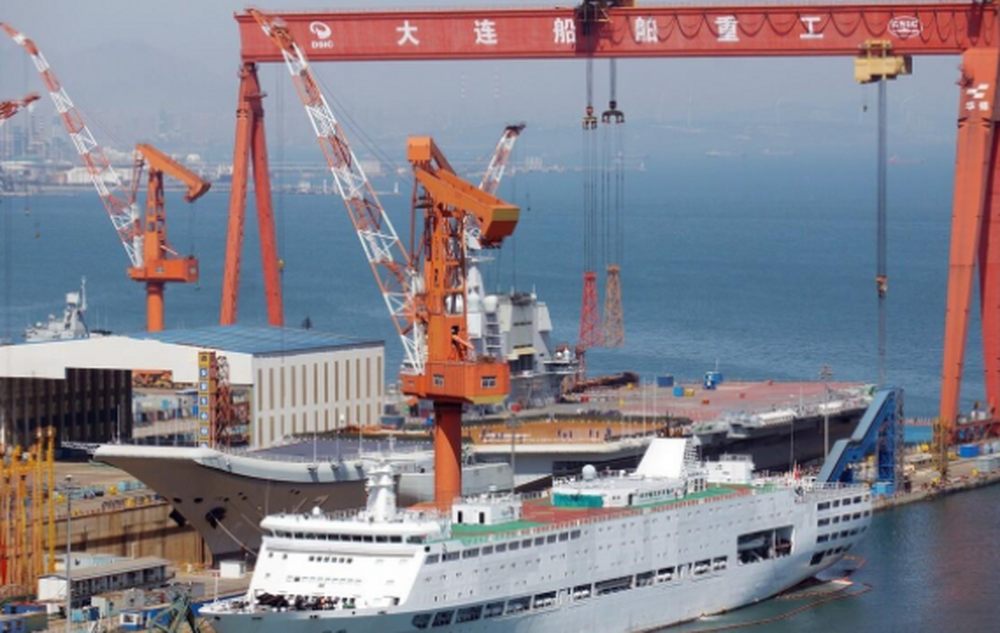 大連造船廠搬遷揭秘，新址究竟在哪里？，大連造船廠搬遷幕后揭秘，新址揭曉！