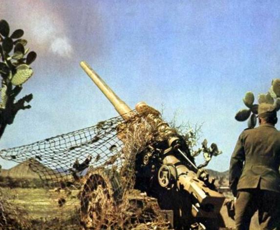 世界軍事動(dòng)態(tài)，全球軍事變革與趨勢(shì)分析，全球軍事動(dòng)態(tài)，世界軍事變革與趨勢(shì)深度解析