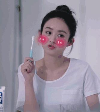 牙齒美白的方法，多種途徑讓你的笑容更加燦爛，牙齒美白秘籍，打造燦爛笑容的多種途徑！