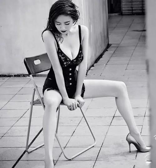 左小青現(xiàn)任丈夫介紹，揭秘他的背景與成就，左小青現(xiàn)任丈夫背景與成就大揭秘