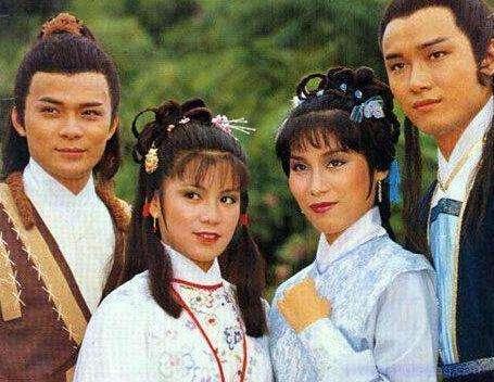 黃日華個(gè)人資料簡(jiǎn)介及其妻子，黃日華個(gè)人資料簡(jiǎn)介與妻子生活點(diǎn)滴分享