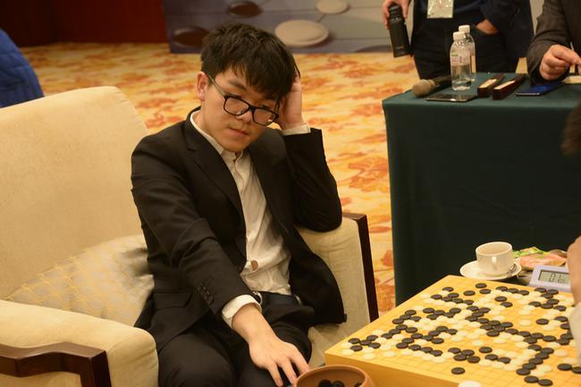 王中王精準(zhǔn)一碼一肖，揭秘?zé)崴驯澈蟮拿孛?，揭秘?zé)崴驯澈蟮拿孛?，王中王精?zhǔn)一碼一肖揭秘探秘事件