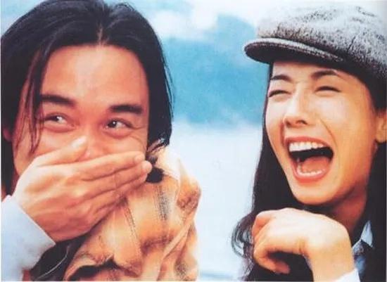 張國榮簡介個人簡歷，張國榮生平簡介與職業(yè)生涯回顧