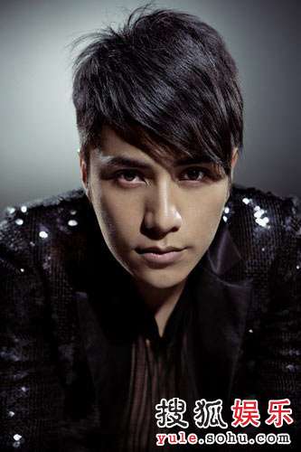 陳坤個(gè)人資料簡(jiǎn)歷，揭開中國(guó)影視界的璀璨明星的傳奇人生，陳坤，中國(guó)影視界的璀璨明星，傳奇人生的揭開