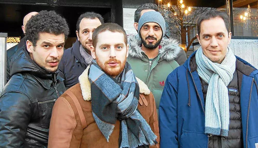 青少年熬夜多久會猝死，探究背后的真相與風(fēng)險，探究青少年熬夜與猝死的真相與風(fēng)險，多久會致命？